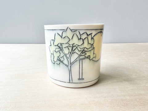 Tree Swing & Clothesline Sipper (12 oz)