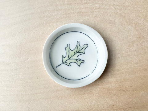 Leaf Teeny Round Dish