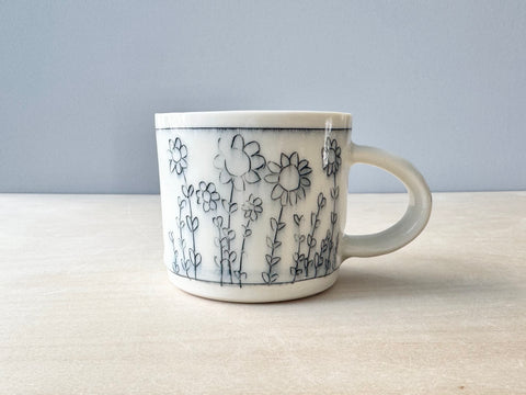 Flowers Mug (8 oz)